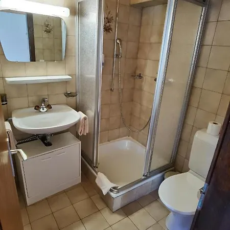 Värdshus Auberge La Tzoumaz *